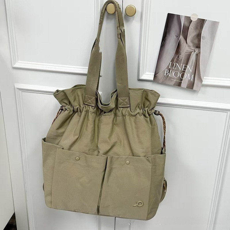 กระเป๋าถือใต้วงแขนแบบมีเชือกรู - Drawstring Gym Bag บทวิจารณ์และราคา